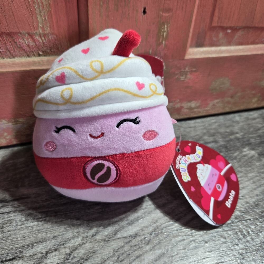 NEW Squishmallows 5” Beata Carmel Latte Coffee‎ Pink Plush Valentine Sprinkles